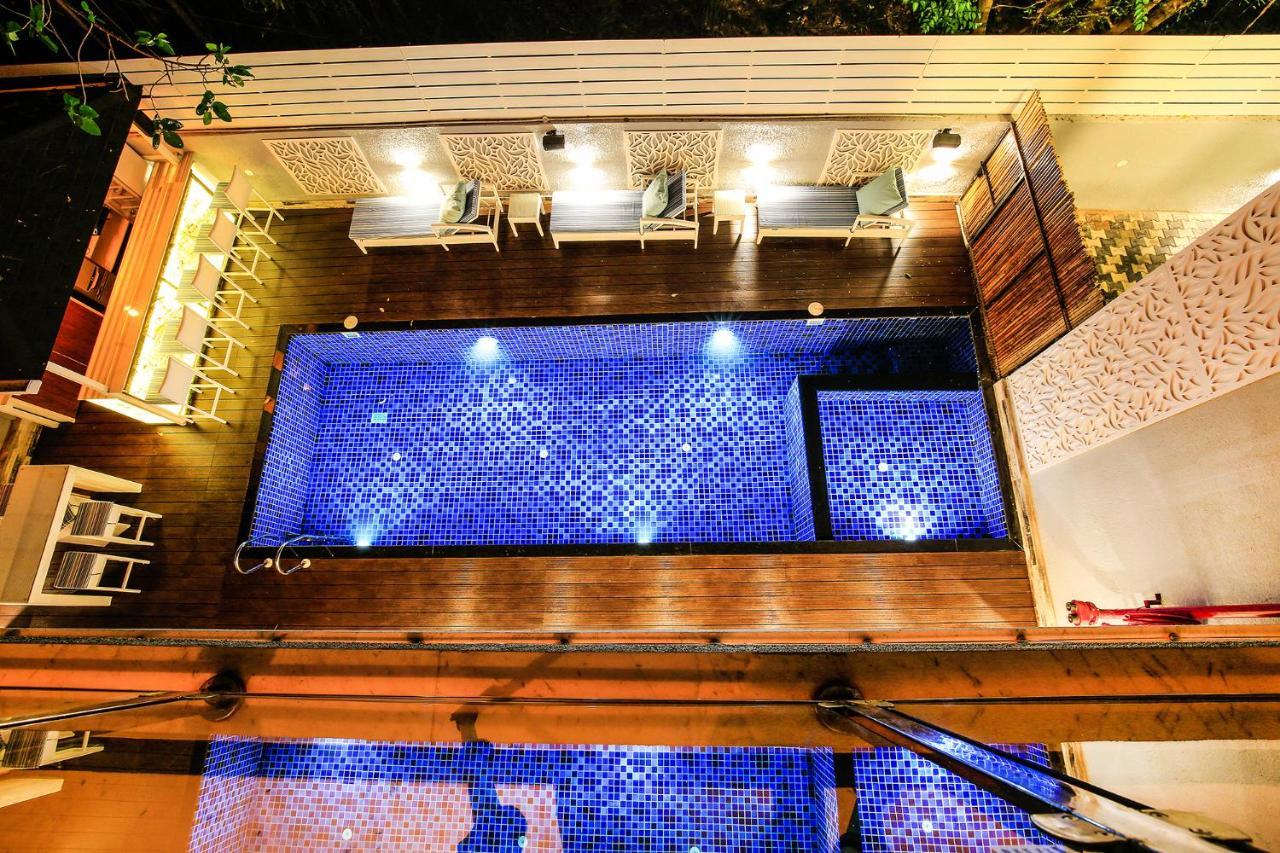 Fabhotel Casa Kiara With Pool Side Bar, 칼랑굿 외부 사진